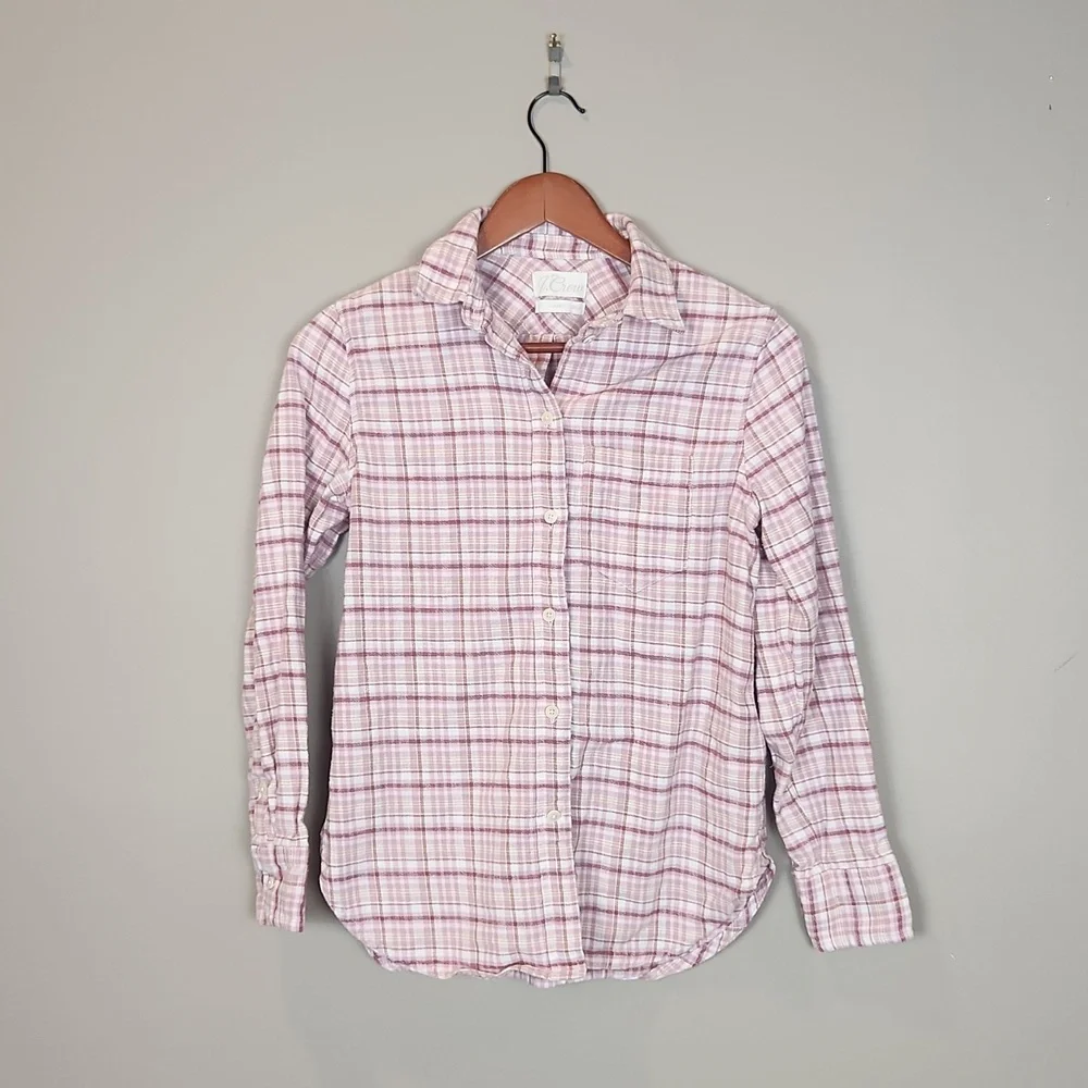 J.‎ Crew Women's Classic-Fit Shirt in Blush Flannel Plaid Size 4